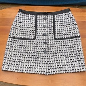 Karl Lagerfeld Paris Bouclé Skirt Size 16 US.